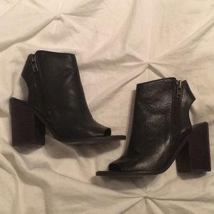 Steve Madden Terra Booties